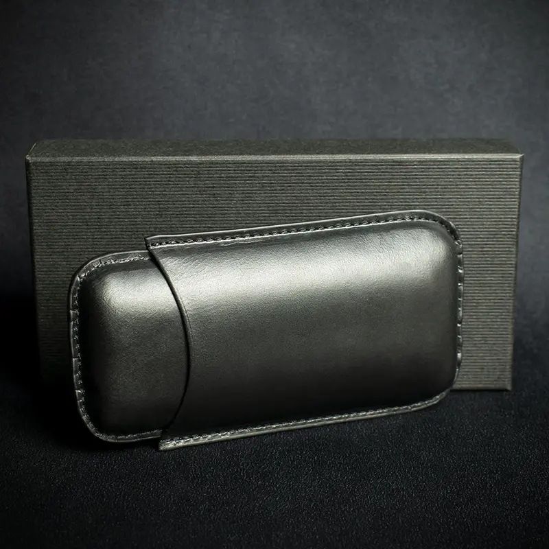 Artamis Black Leather Cigar Case - 2 Robustos 2