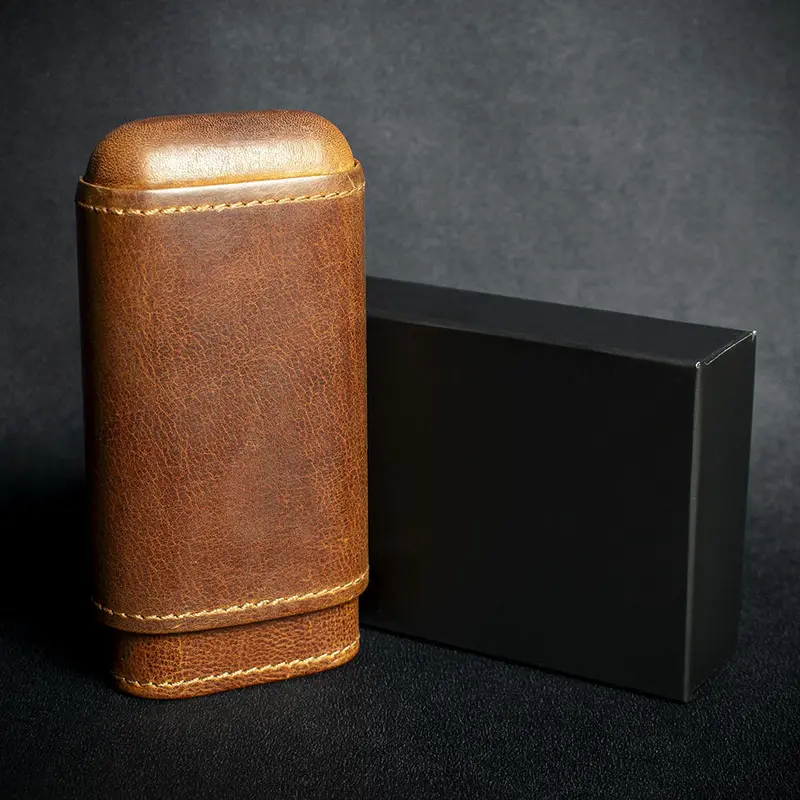 Artamis Cognac Leather Cedar Lined Cigar Case - 3 Robustos 1