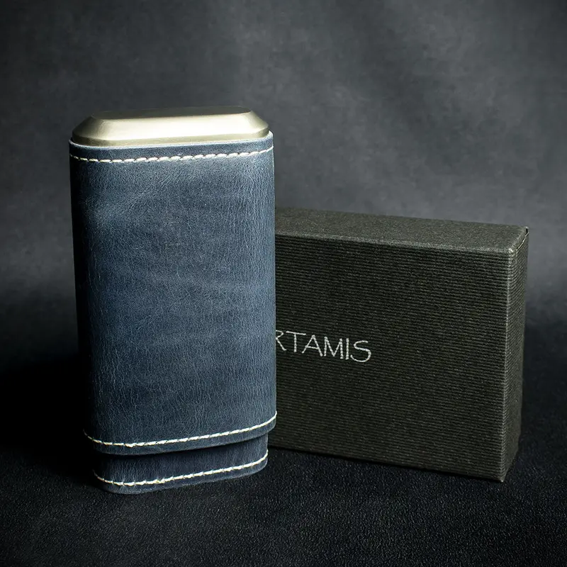 Artamis Navy Blue Leather Cedar Linedcigar Case - 3 Robustos 1