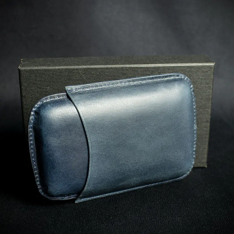 Artamis Navy Blue Leather Cigar Case - 3 Robustos 2
