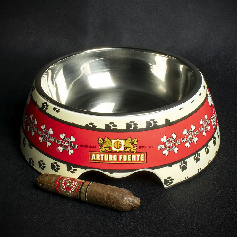 Arturo Fuente Dog Bowl Medium + Short Story Cigar 2