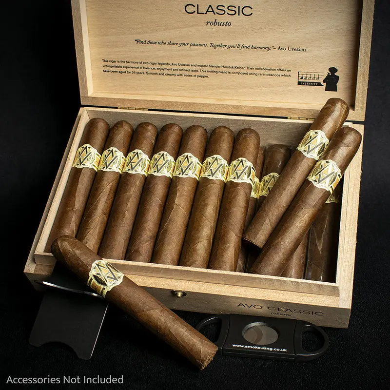 Avo Dominican Classic Robusto Cigars - Box Of 20 1