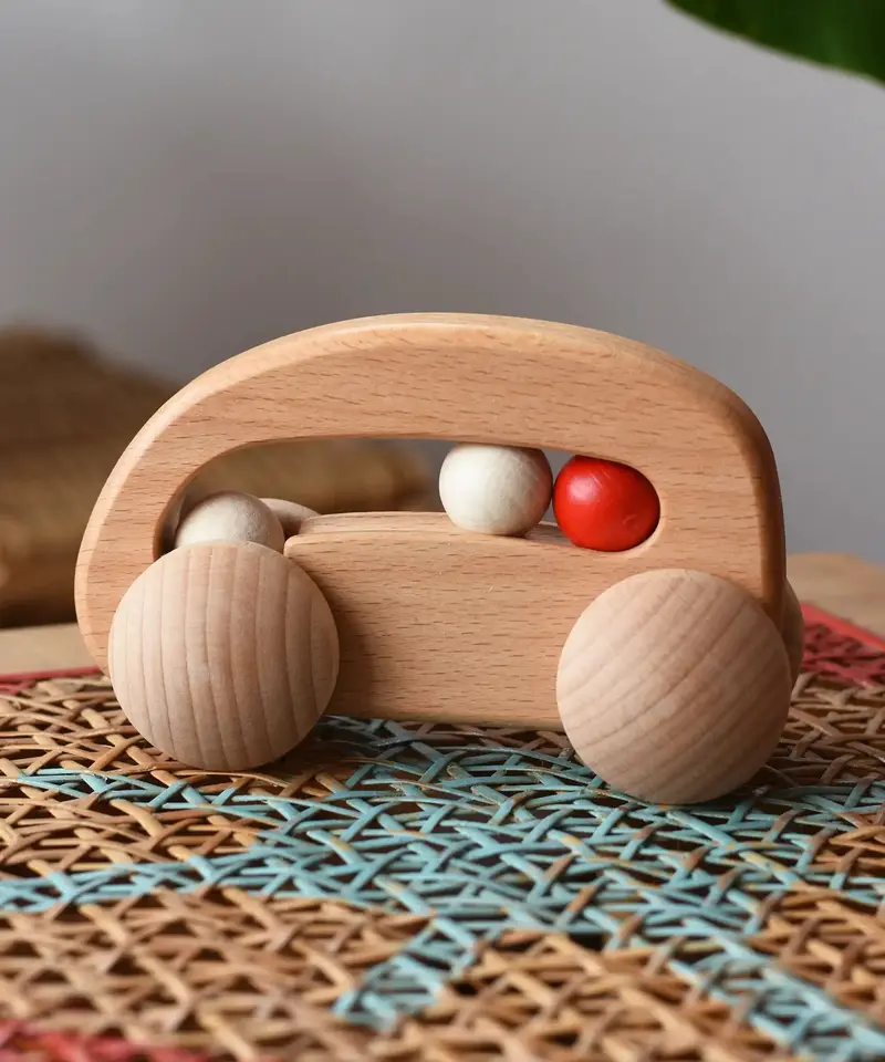 Bajo Car With Beads - Natural 1
