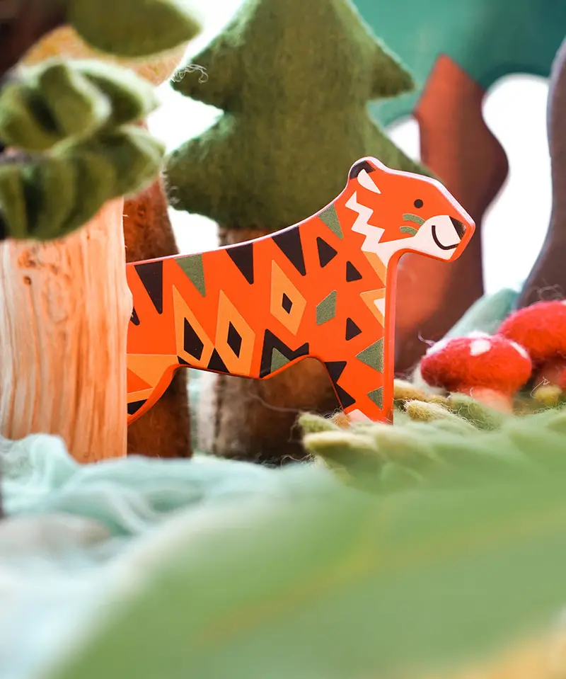 Bajo Endangered Animals Tiger Figure 2