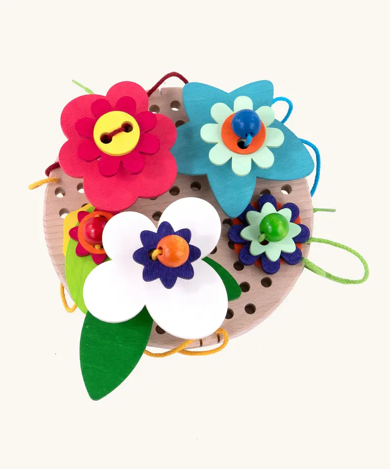 Bajo Flower Lacing Toy 1