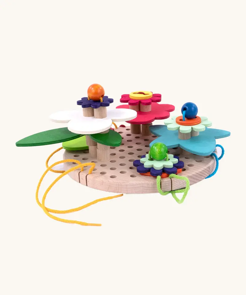 Bajo Flower Lacing Toy 2