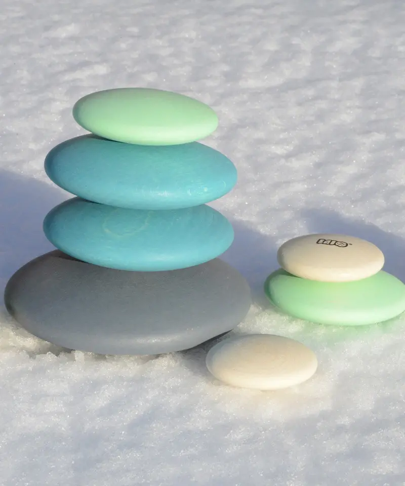 Bajo Stacking Pebbles 1