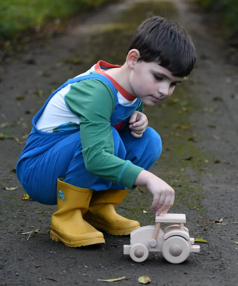 Bajo Tractor Diy Construction Kit 1
