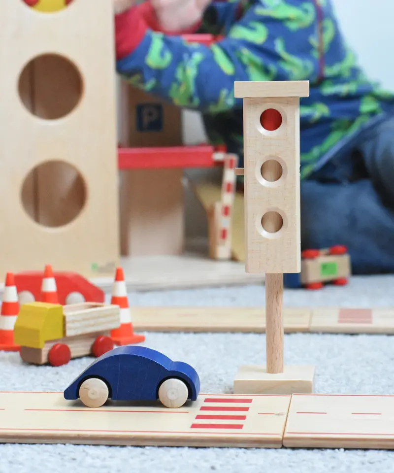 Beck Wooden Speedy Race Car Toy 2