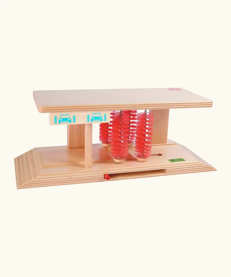 Beck Wooden Toy Car Wash 1