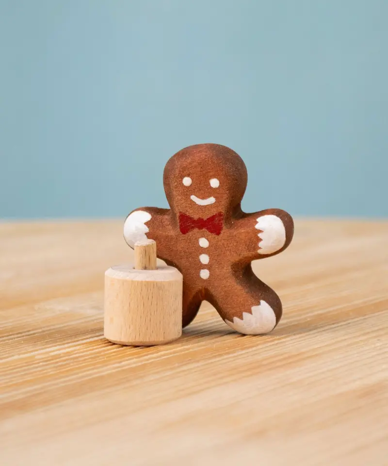 Bumbu Gingerbread Man Celebration Figure 2