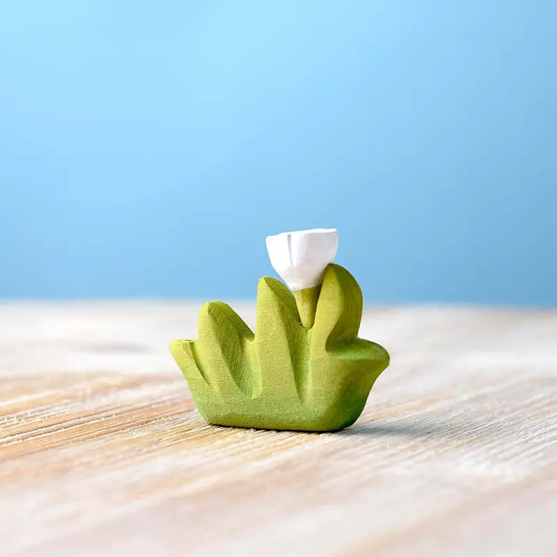 Bumbu Small Wooden Grass With White Flower 2