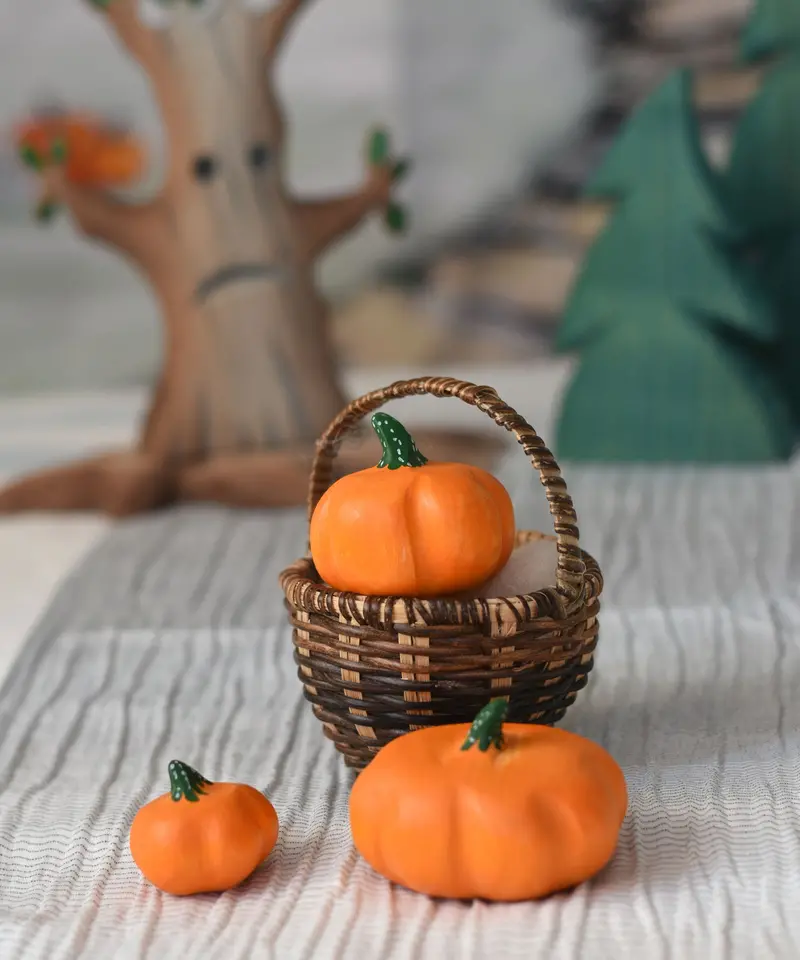 Bumbu Small Wooden Pumpkin 2