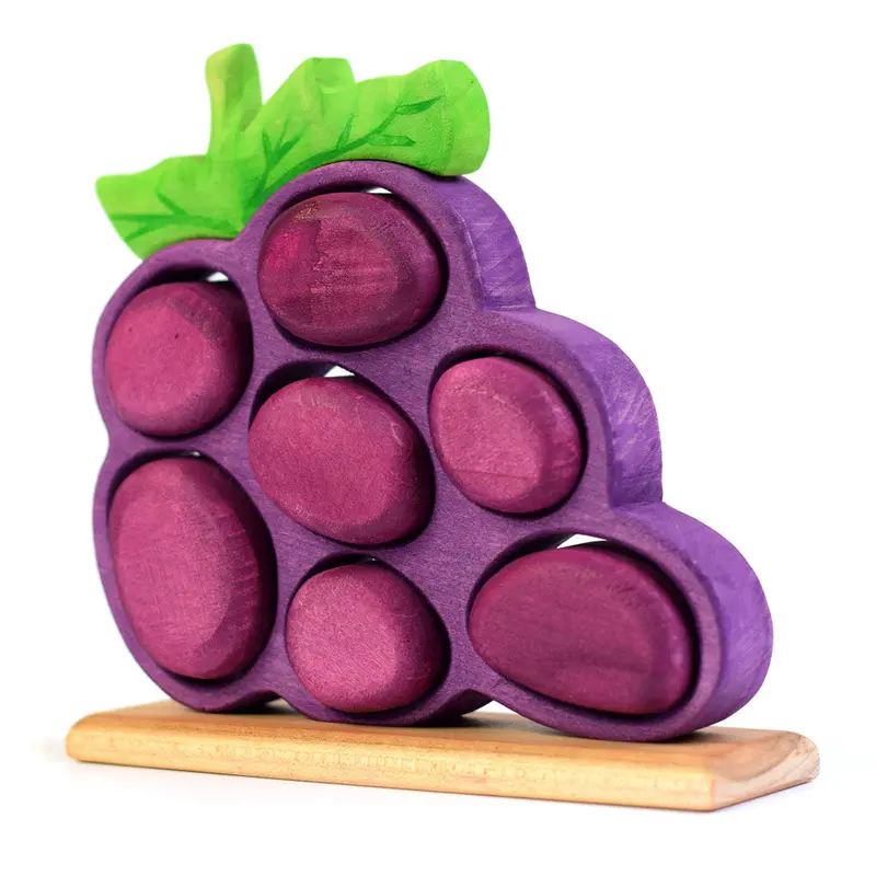 Bumbu Stacking Wooden Grapes 1