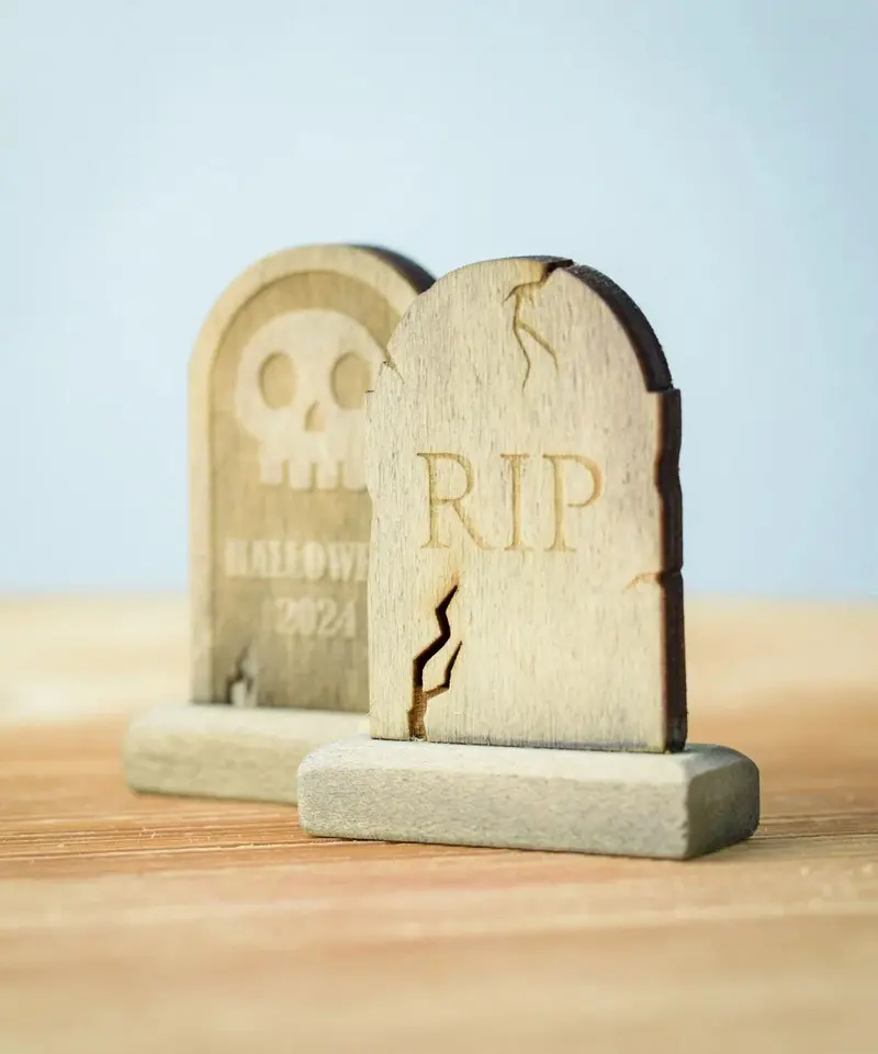 Bumbu Toys Gravestones Set 1