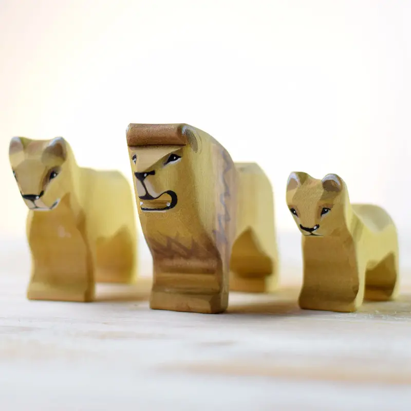 Bumbu Wooden Lion Cub Toy 2