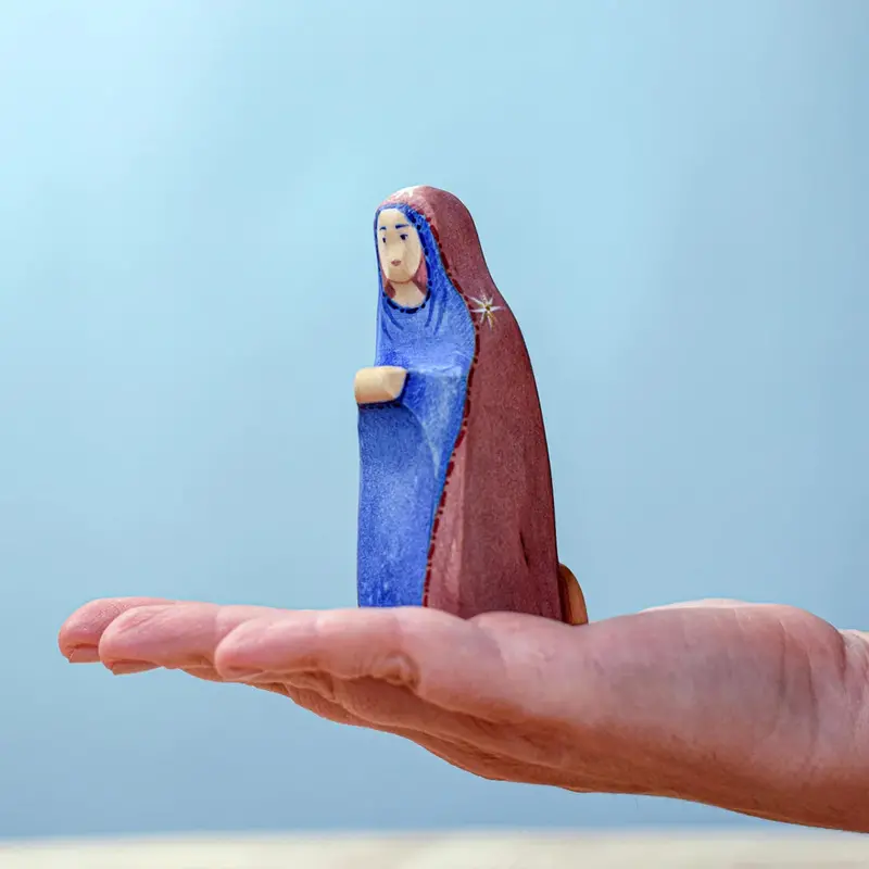 Bumbu Wooden Mary Nativity Figure 2