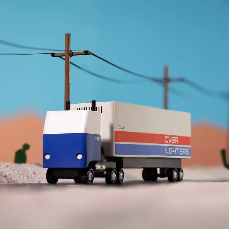 Candylab Candyvan Cargo Truck 2