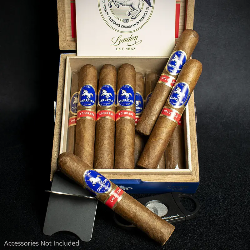 Charatan Nicaraguan Colorado Robusto Cigars - Box Of 12 1