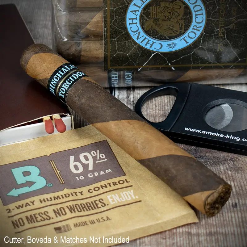 Chinchalero Torcidos Petit Corona - Bundle Of 25 Cigars 2