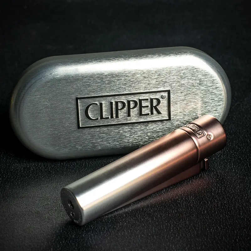 Clipper Refillable Lighter With Tin - Silver Gradient 1