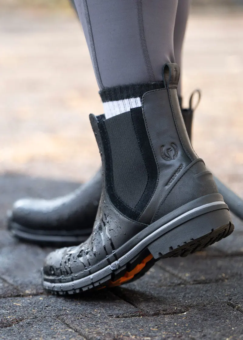 Coachella Pull On Waterproof Barn Boot 2