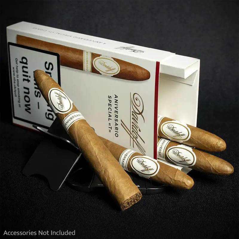 Davidoff Aniversario Series Special T. Cigars - Pack Of 4 1