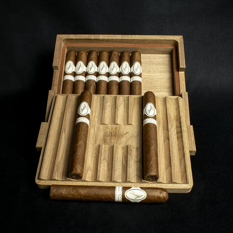 Davidoff Chef’S Edition 2025 Toro Cigars - Box Of 10 2