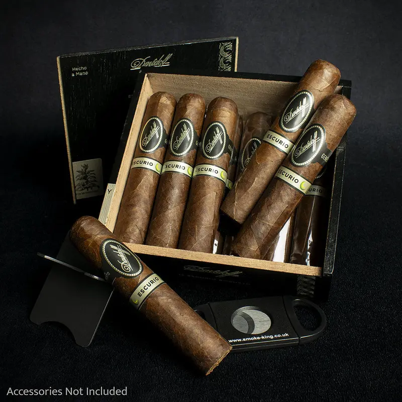 Davidoff Escurio Robusto Cigars - Box Of 12 1