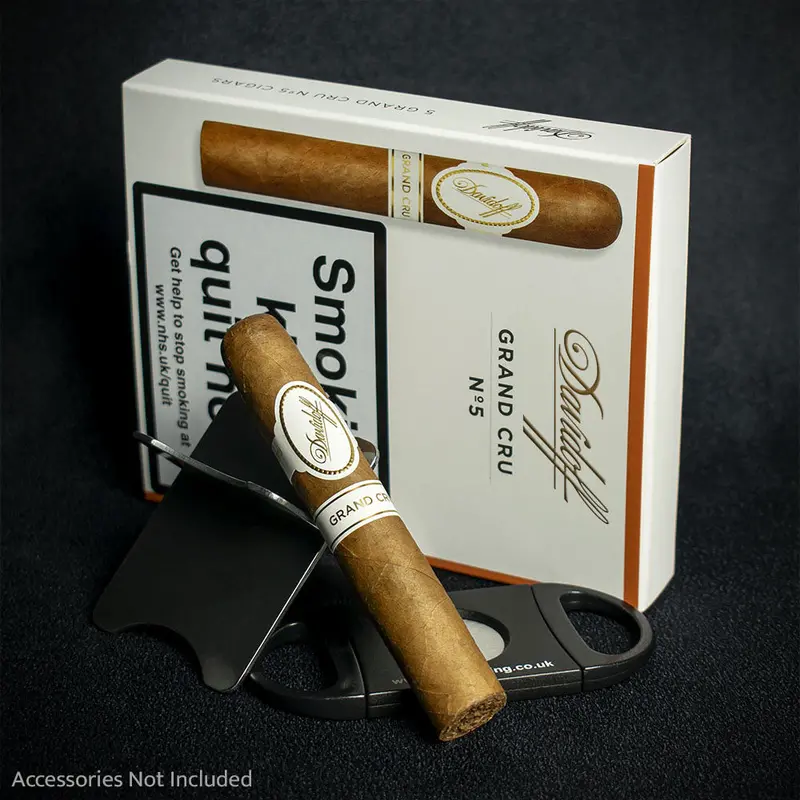 Davidoff Grand Cru No. 5 Cigar - Single 2