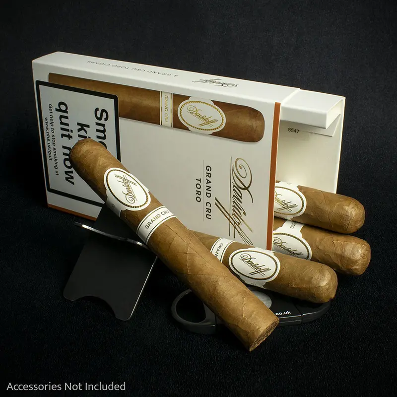 Davidoff Grand Cru Toro Cigars - Pack Of 4 1