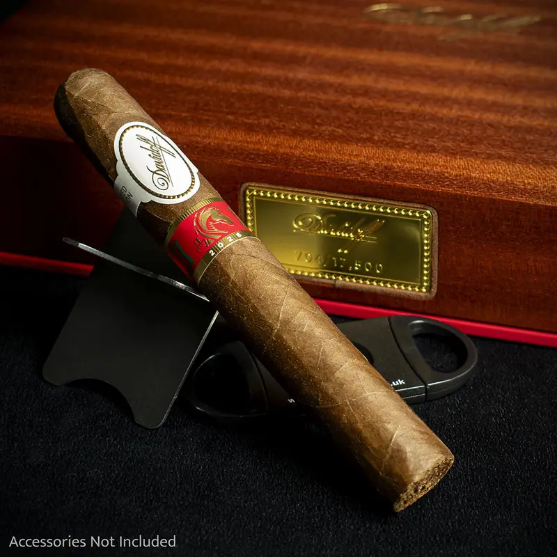 Davidoff Limited Edition 2026 Year Of The Horse Toro Cigar - Single 2