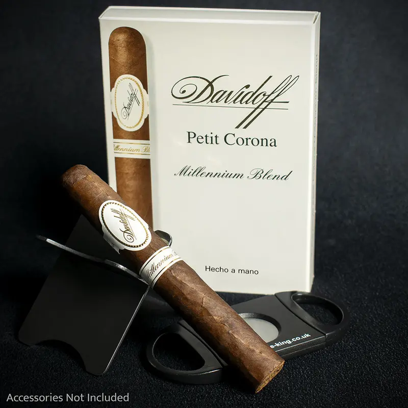 Davidoff Millennium Petit Corona Cigars - Pack Of 5 2