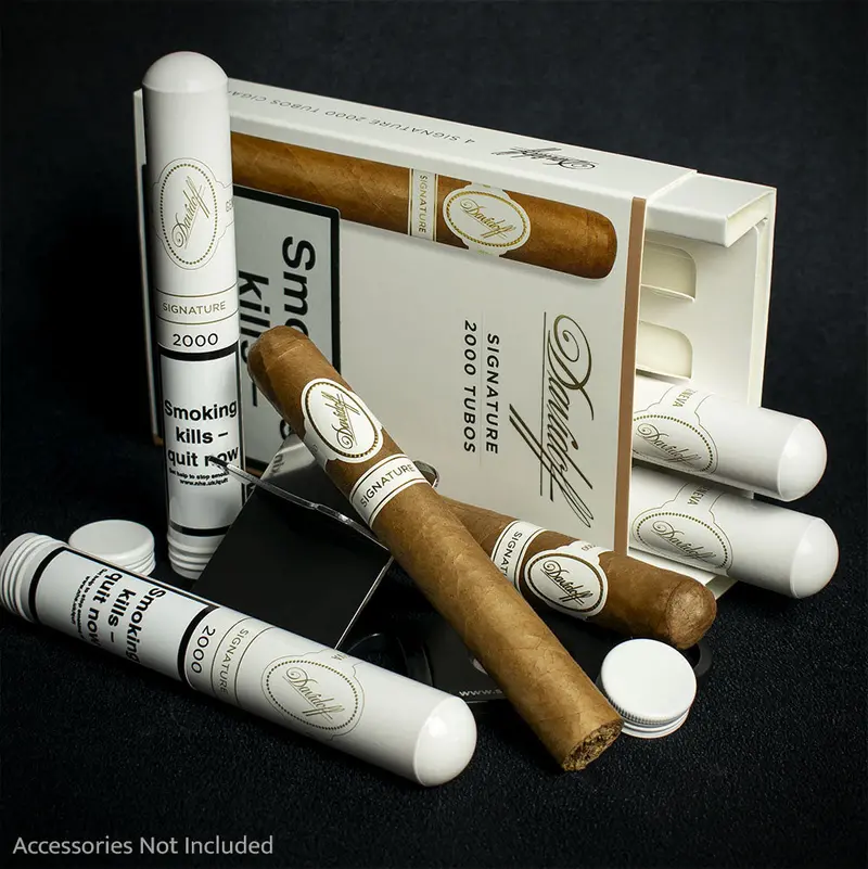 Davidoff Signature 2000 Tubos Cigars - Pack Of 4 1
