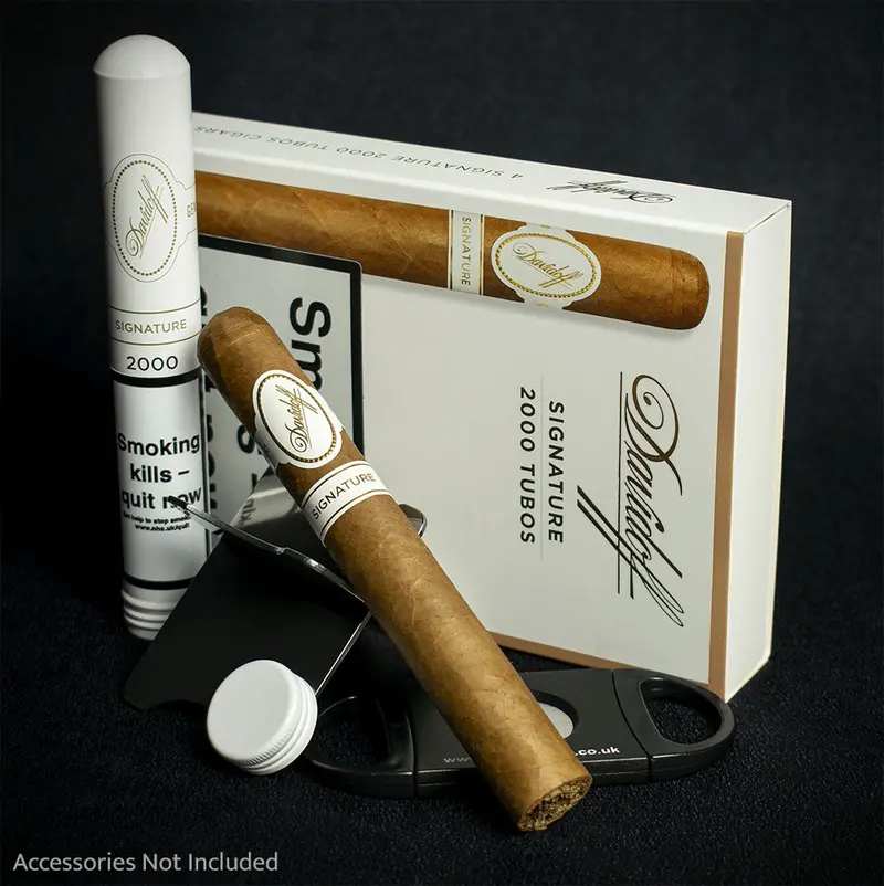 Davidoff Signature 2000 Tubos Cigars - Pack Of 4 2