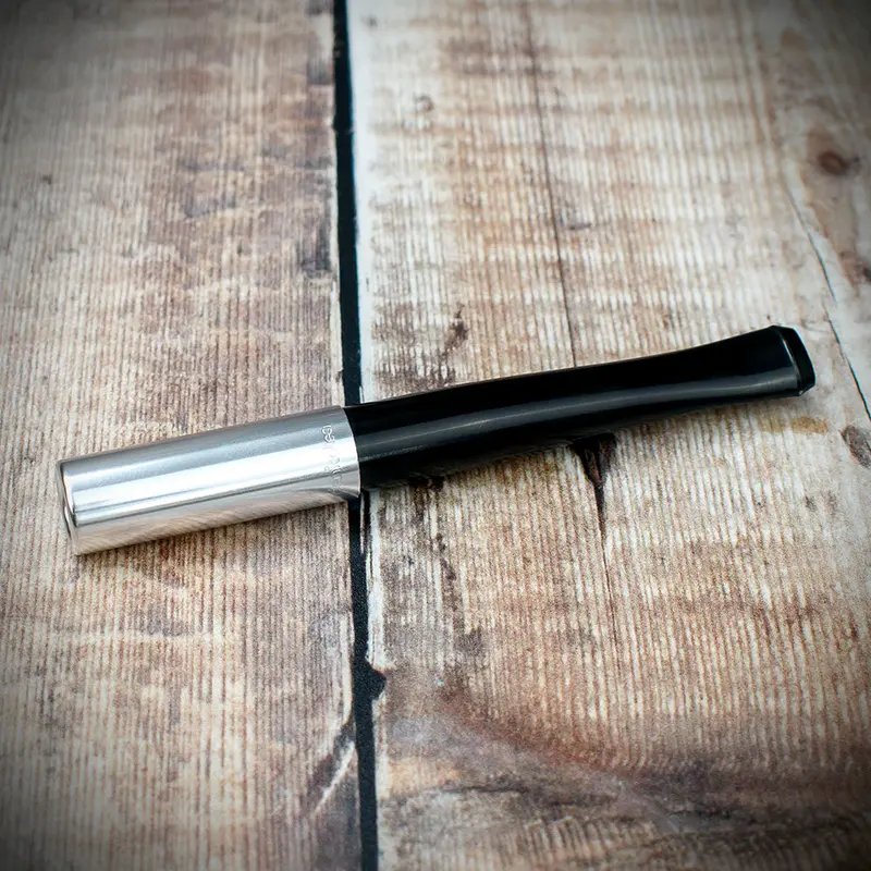 Denicotea Ejector Cigarette Holder - 20215 Silver 1