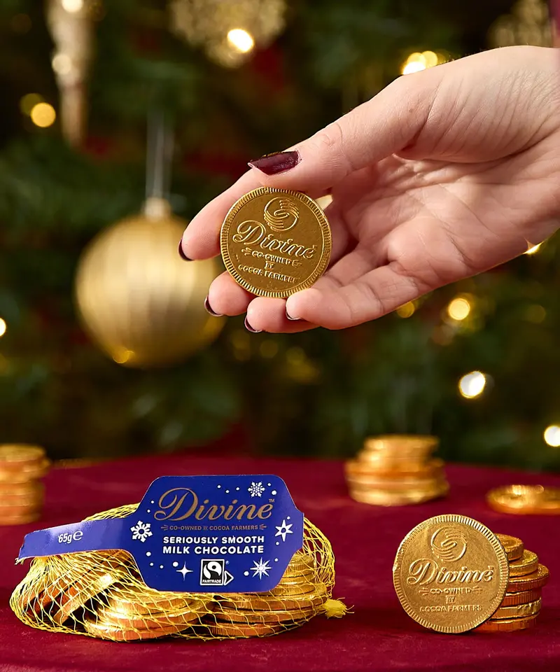 Divine Fairtrade Milk Chocolate Coins 65G 2