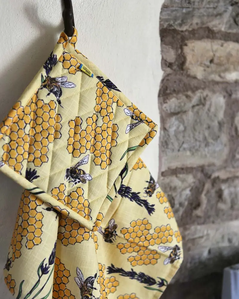 Duns Tea Towel - Bee 2