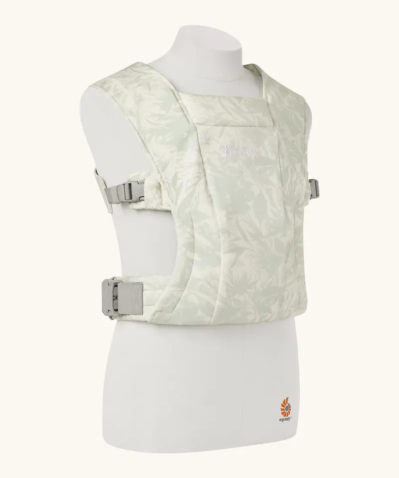 Ergobaby Embrace Soft Knit Newborn Baby Carrier 4