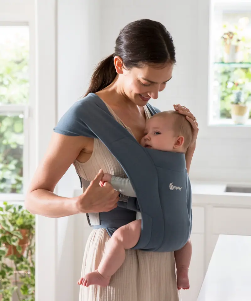 Ergobaby Embrace Soft Knit Newborn Baby Carrier 6