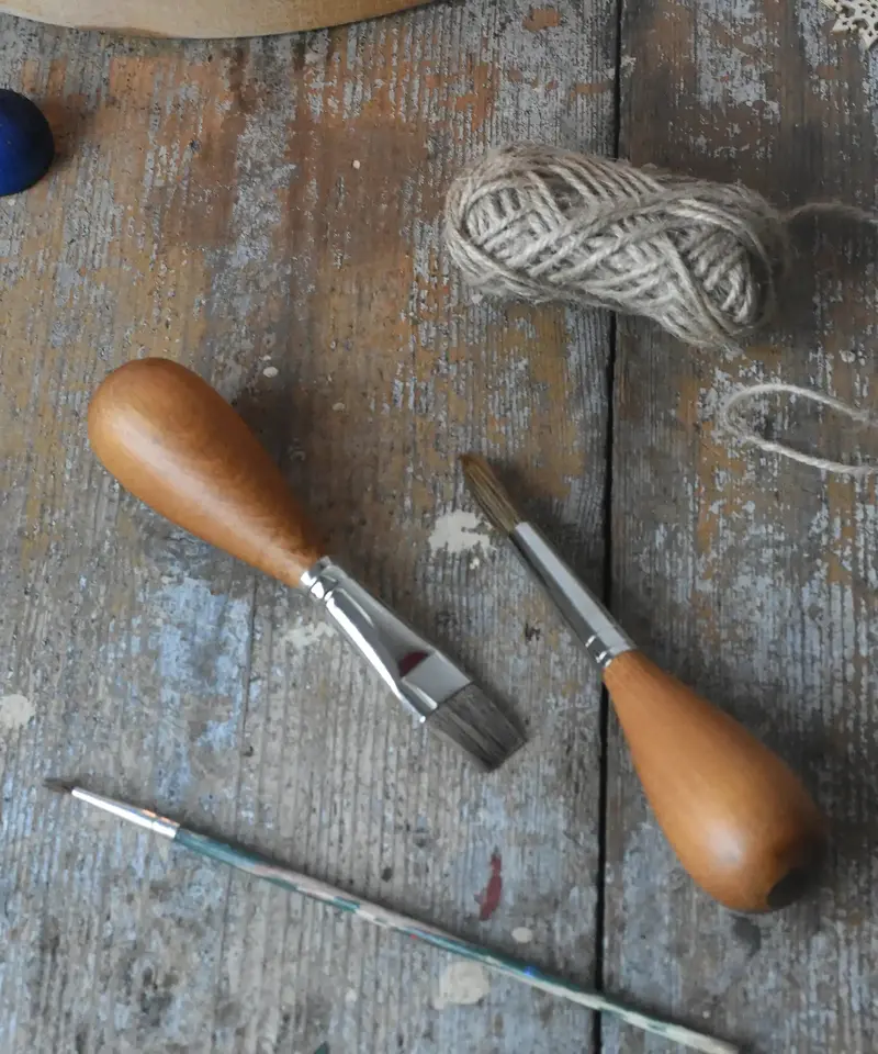 Ergonomic Egg Handle Round Paintbrush - Synthetic Cow Hair 2