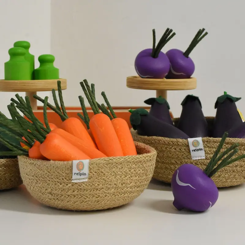 Erzi Carrot Wooden Play Food 2