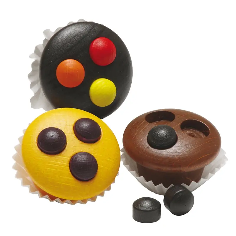 Erzi Muffins Wooden Play Food 1