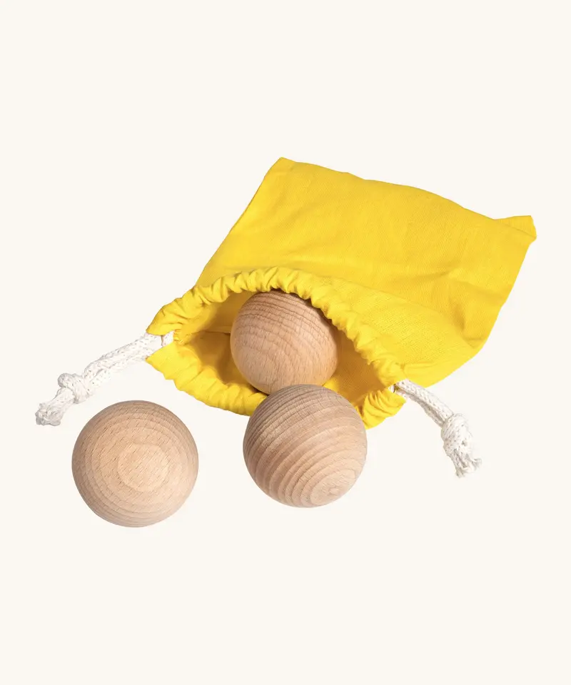 Erzi Wooden Ball Set 2