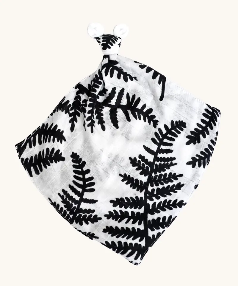 Etta Loves Organic Comforter - Fern 1