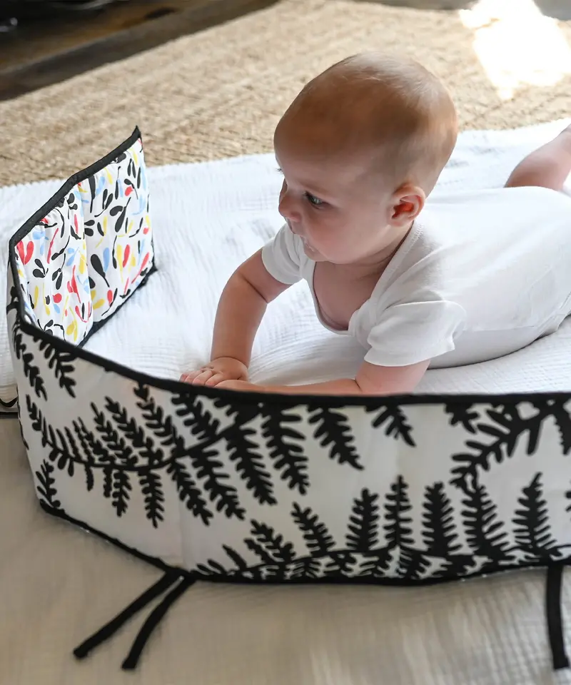 Etta Loves Reversible Sensory Strip - Plant Print 2