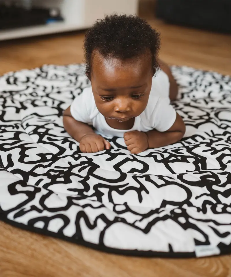 Etta Loves X Keith Haring Reversible Play Mat 2