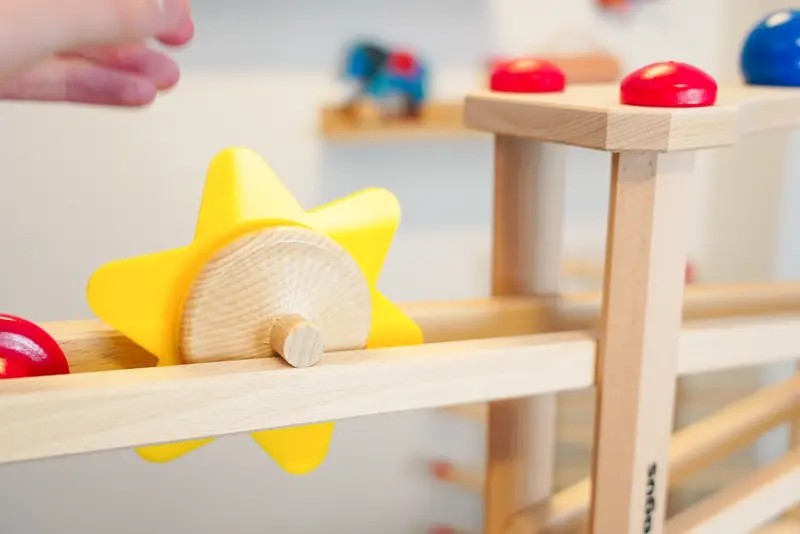 Fagus Spinning Wooden Sun Marble Run Toy 2