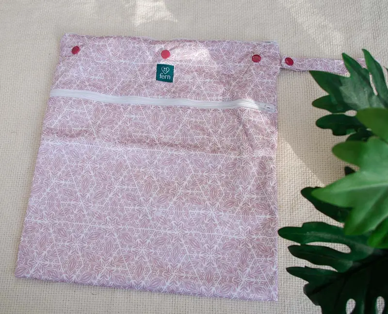 Fern Large Wet Bag - Pink Geometric 2