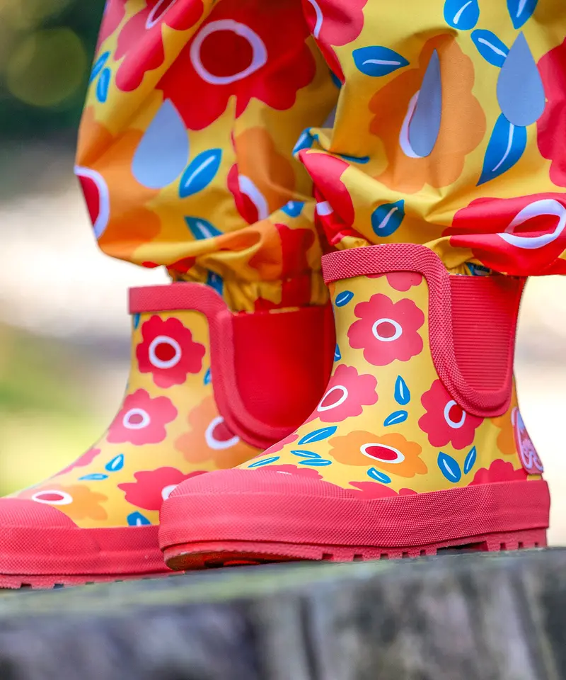 Frugi Rain Or Shine Short Welly Boots - Floral Fields 2